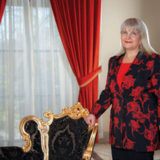 Ziarul Financiar: ”Antreprenori locali. Grupul Fildas-Catena, controlat de Anca Vlad, a ajuns la 14 mld. lei afaceri cumulate din distribuţie şi farmacii în 2023”